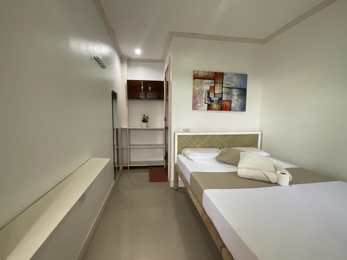 Lisa'S Guesthouse Basdiot Exterior photo